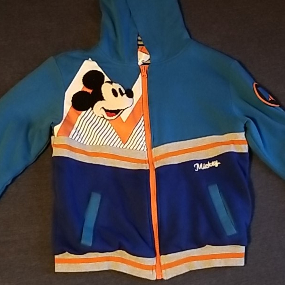 Reversible hoodie